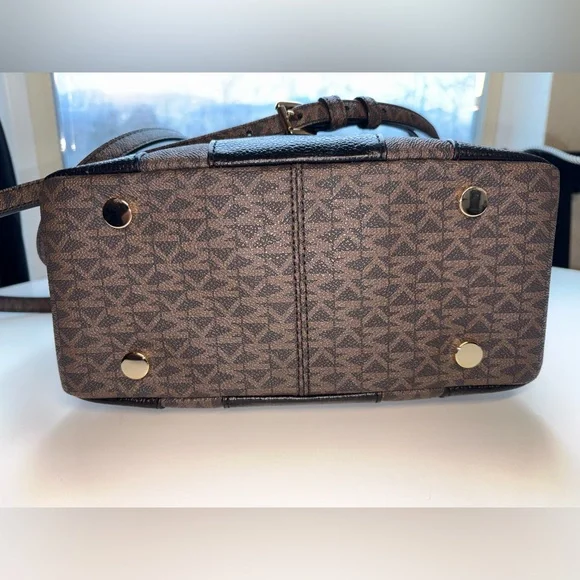 Michael Kors Black Pebbled Leather Satchel MK Logo Trim Crossbody NWOT - Picture 7 of 11